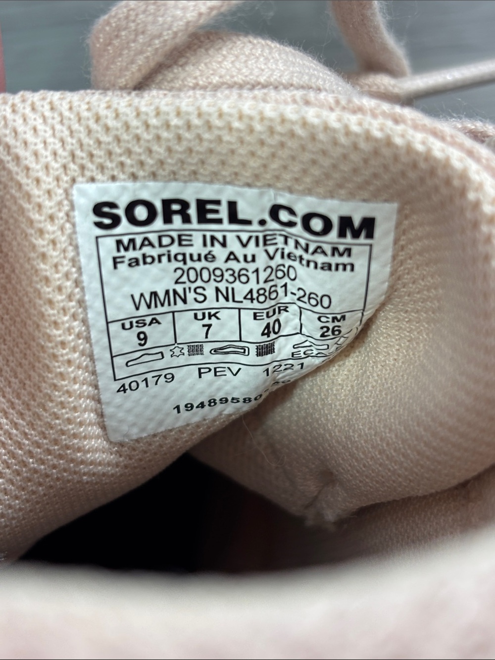 Sorel Out 'N About III Women’s Nova Chalk Sand Sneakers - size 9 - Picture 10 of 10